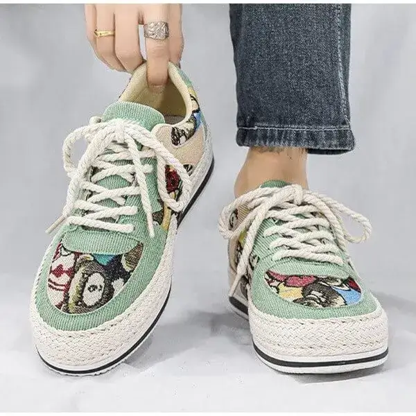 Mens Color-Matching Canvas Sneakers | UV-Resistant Low-Top Casual Shoes in Beige, Black, Green