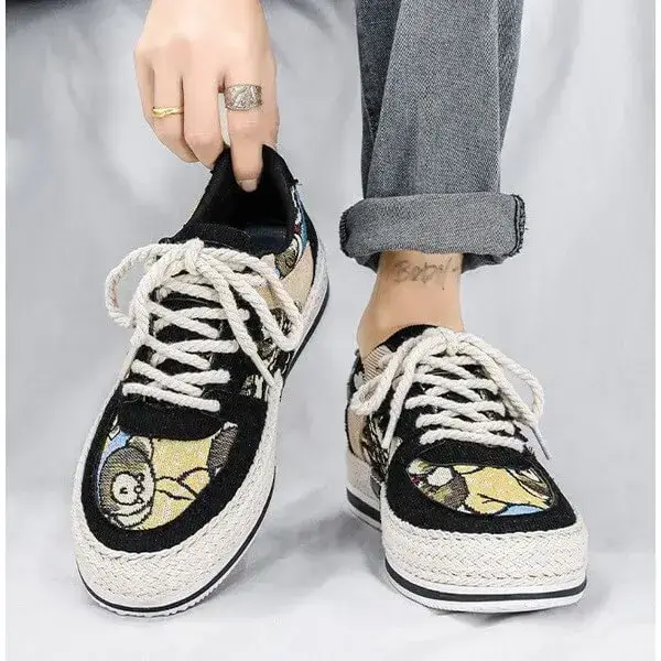 Mens Color-Matching Canvas Sneakers | UV-Resistant Low-Top Casual Shoes in Beige, Black, Green