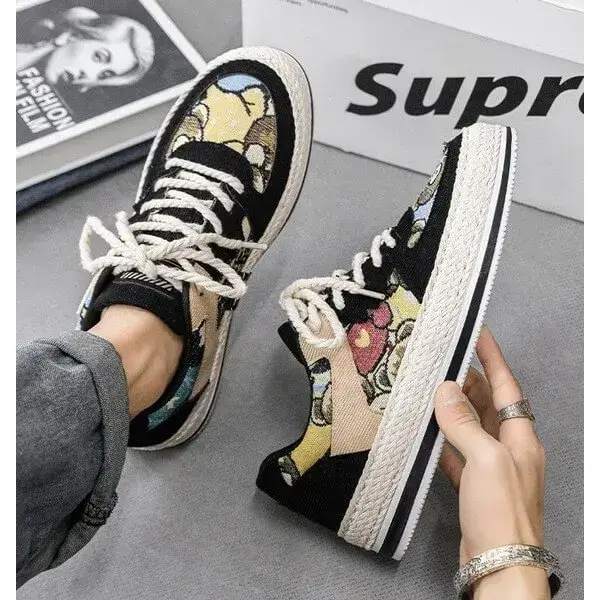 Mens Color-Matching Canvas Sneakers | UV-Resistant Low-Top Casual Shoes in Beige, Black, Green