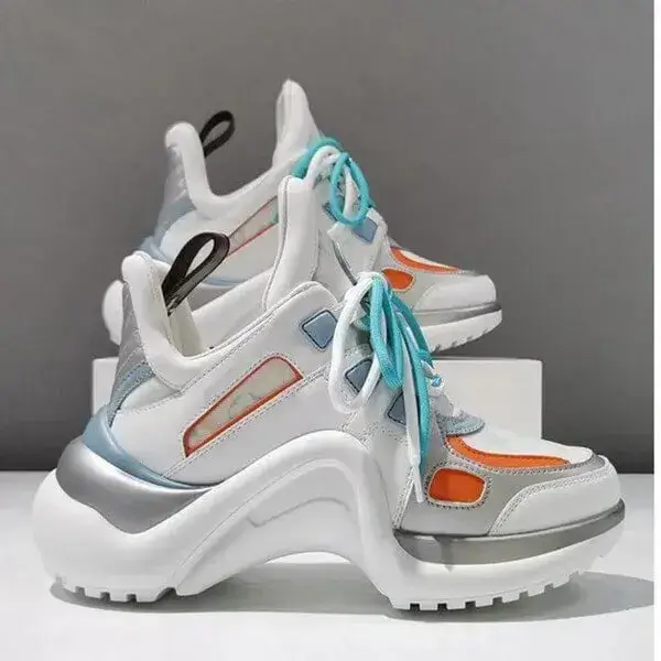 Womens Chunky Sneakers | Temperature-Regulating Low-Top Sports Shoes in Pink, Sky Blue