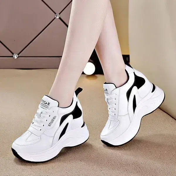 Womens Colorblock Sneakers | Temperature-Regulating Low-Top Platform Shoes in Black, Green