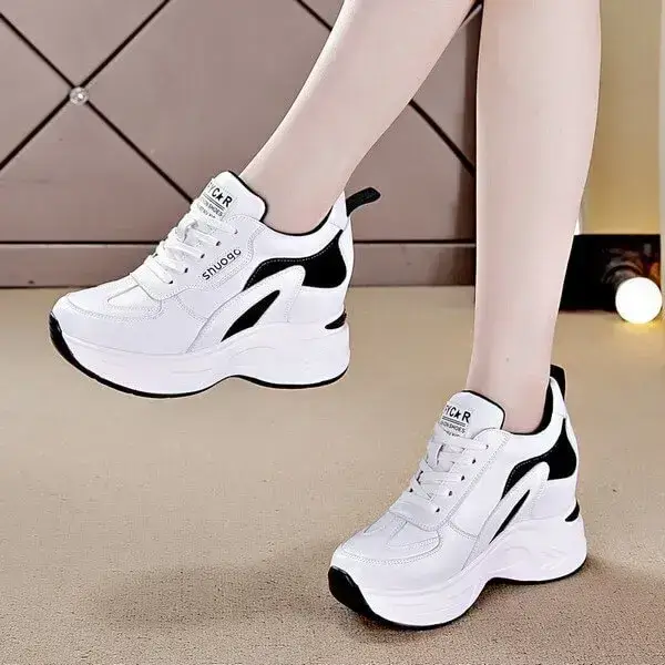 Womens Colorblock Sneakers | Temperature-Regulating Low-Top Platform Shoes in Black, Green
