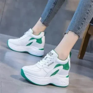 Fitsupfashion Women Fashion Round Toe Platform Medium Heel Lace-Up Colorblock Sneakers