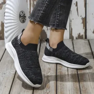 Fitsupfashion Women Fashion Round Toe Slip-On Flat Non-Slip Lightweight Sneakers