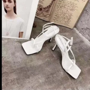 Fitsupfashion Women Fashion Sexy PU Solid Color Square Toe Stiletto Heel Ankle Strap Buckle Thong Sandals