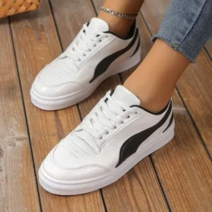 Fitsupfashion Women Fashion Plus Size Thick-Soled Round Toe Flat Sneakers