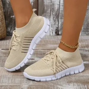 Fitsupfashion Women Casual Plus Size Solid Color Mesh Breathable Flat Sneakers