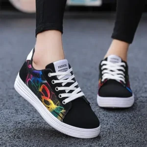 Fitsupfashion Men Fashion Graffiti Pattern Lightweight Canvas Sneakers