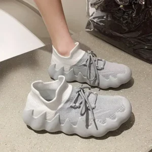 Fitsupfashion Women Fashion Round ToeWomen Fashion Round Toe Octopus Fly Woven Sneakers Shallow Cut Print Lace Up Flat Sneakers